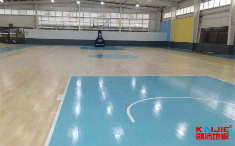 籃球場運動木地板多少錢一平米？